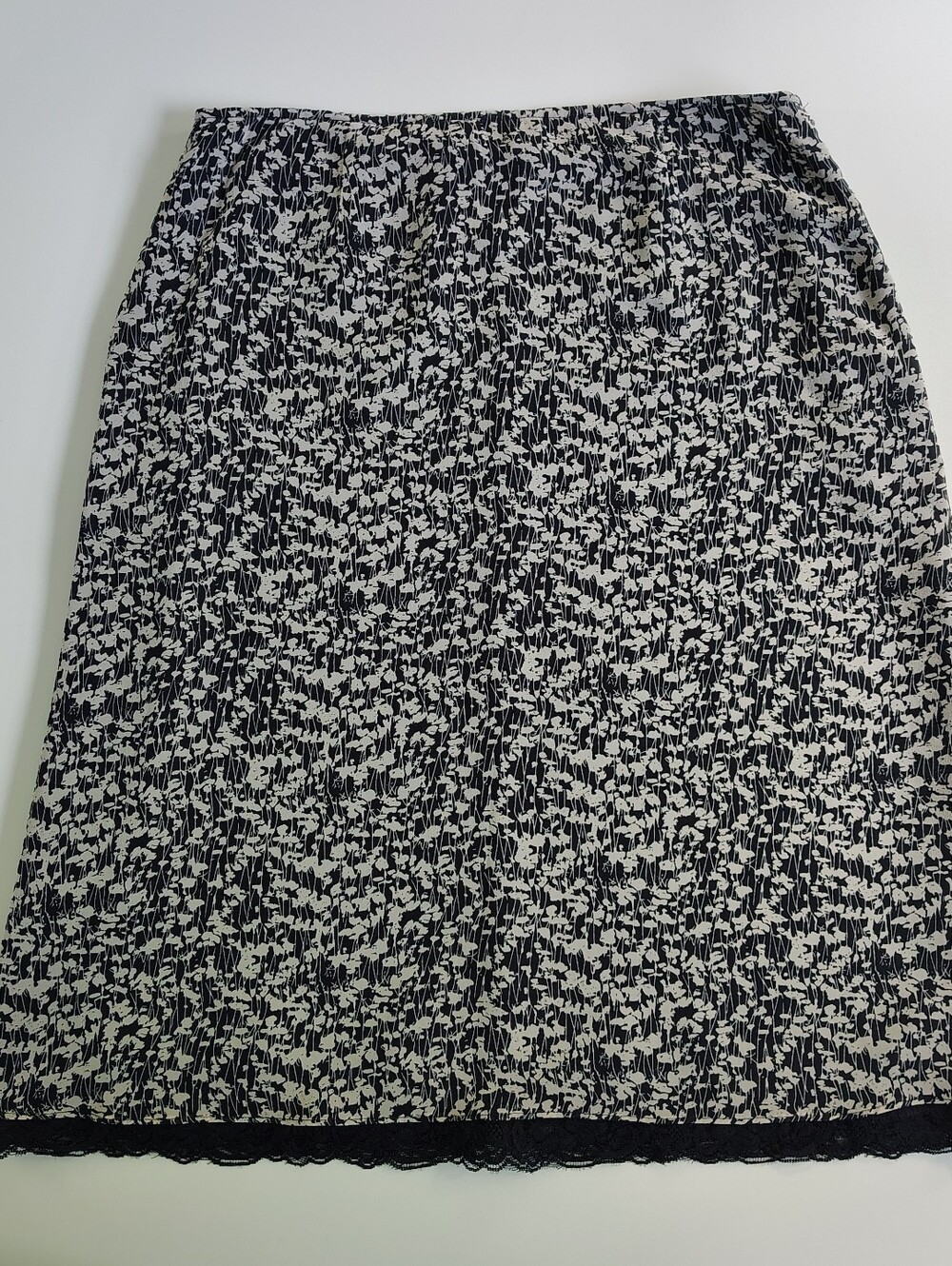 Vintage Nygård Collection Y2K 100% Silk Midi Skirt Size 8